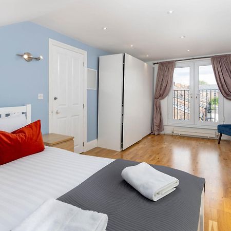 Air Host & Stay - Rockfield House - Sleeps 8 Liverpool Eksteriør bilde