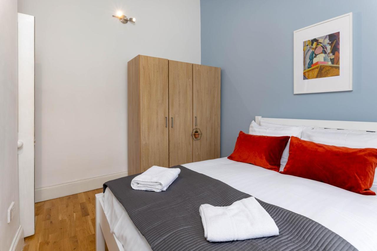 Air Host & Stay - Rockfield House - Sleeps 8 Liverpool Eksteriør bilde