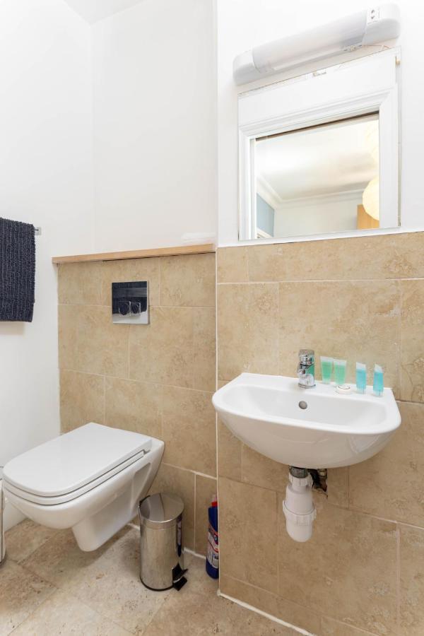 Air Host & Stay - Rockfield House - Sleeps 8 Liverpool Eksteriør bilde